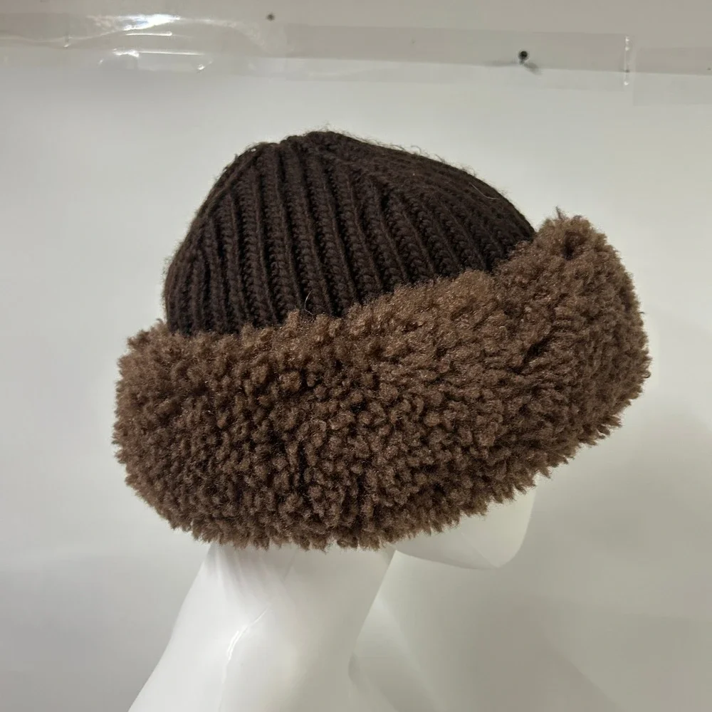 Aerie Faux Fur Trim Ribbed Beanie Hat One Size Brown Gorpcore Winter Cozy Hat